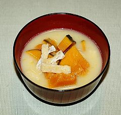 かぼちゃの白味噌のみそ汁-S.jpg
