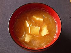 たまねぎとチーズみそ汁大野作20160120-S.jpg