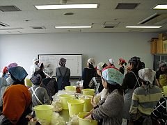 ともも味噌作り教室20140226-S.jpg