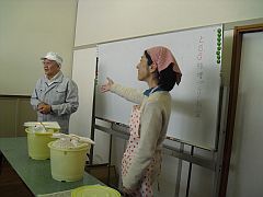 ともも味噌作り教室20140329-①S.jpg
