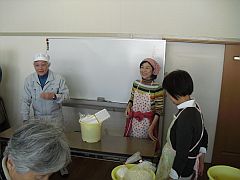 ともも味噌作り教室20150328 ①-S.jpg