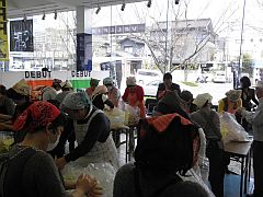 ネッツトヨタゾナ神戸 川西 味噌作り教室20150408③-S.jpg