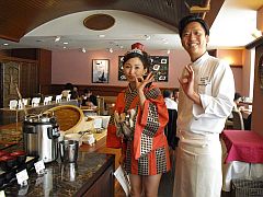 三宮東急REIホテル グランドシェフの宮本と藤本20150818-S.jpg