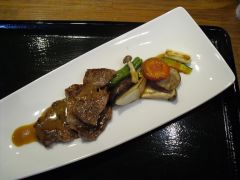 住吉の「しろう亭」いちぼ肉　大野20130402-S.jpg