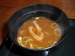 住吉の「しろう亭」みそ汁　大野20130402-S.jpg