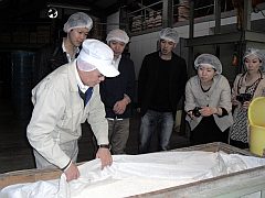 神戸オリエンタルホテルのスタッフ　見学来社20120412-①.jpg