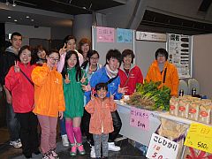 第3回六甲アイランド食品工場マーケット20150329①-S.jpg