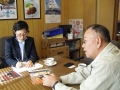 読売新聞 取材 坂根記者①20121101-S.jpg