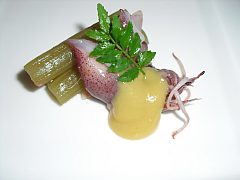 オリエンタルホテル ワインサロン「ホタルイカと蕗の酢味噌和え」