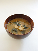 P9126952わかめととうふの味噌汁2014091ーS.png