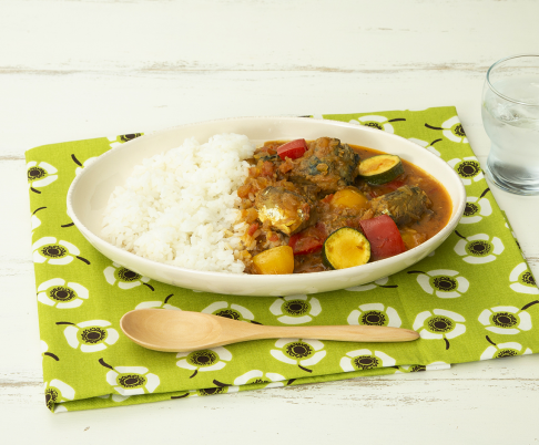 鯖缶とトマトの和カレー